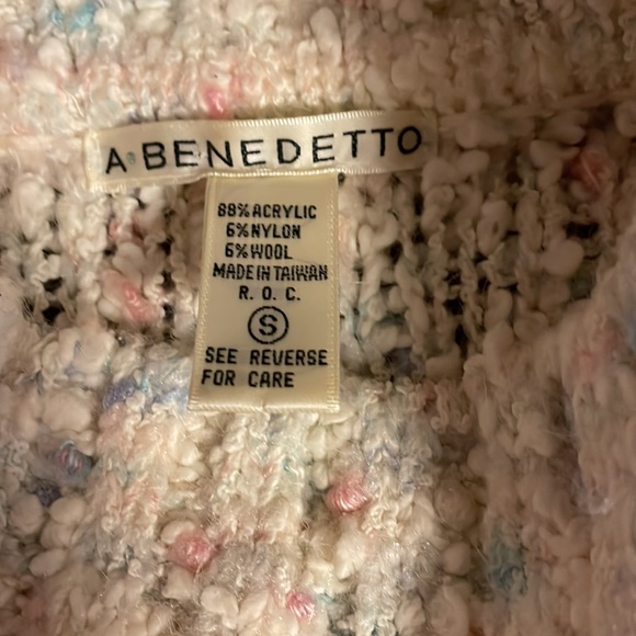 Popcorn Pastel Sweater - Picture 7 of 7